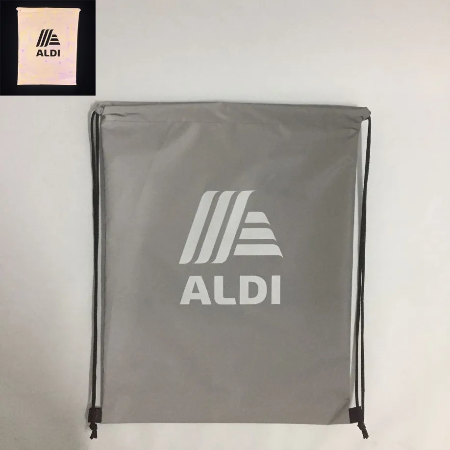 Чанти с щампован шнур